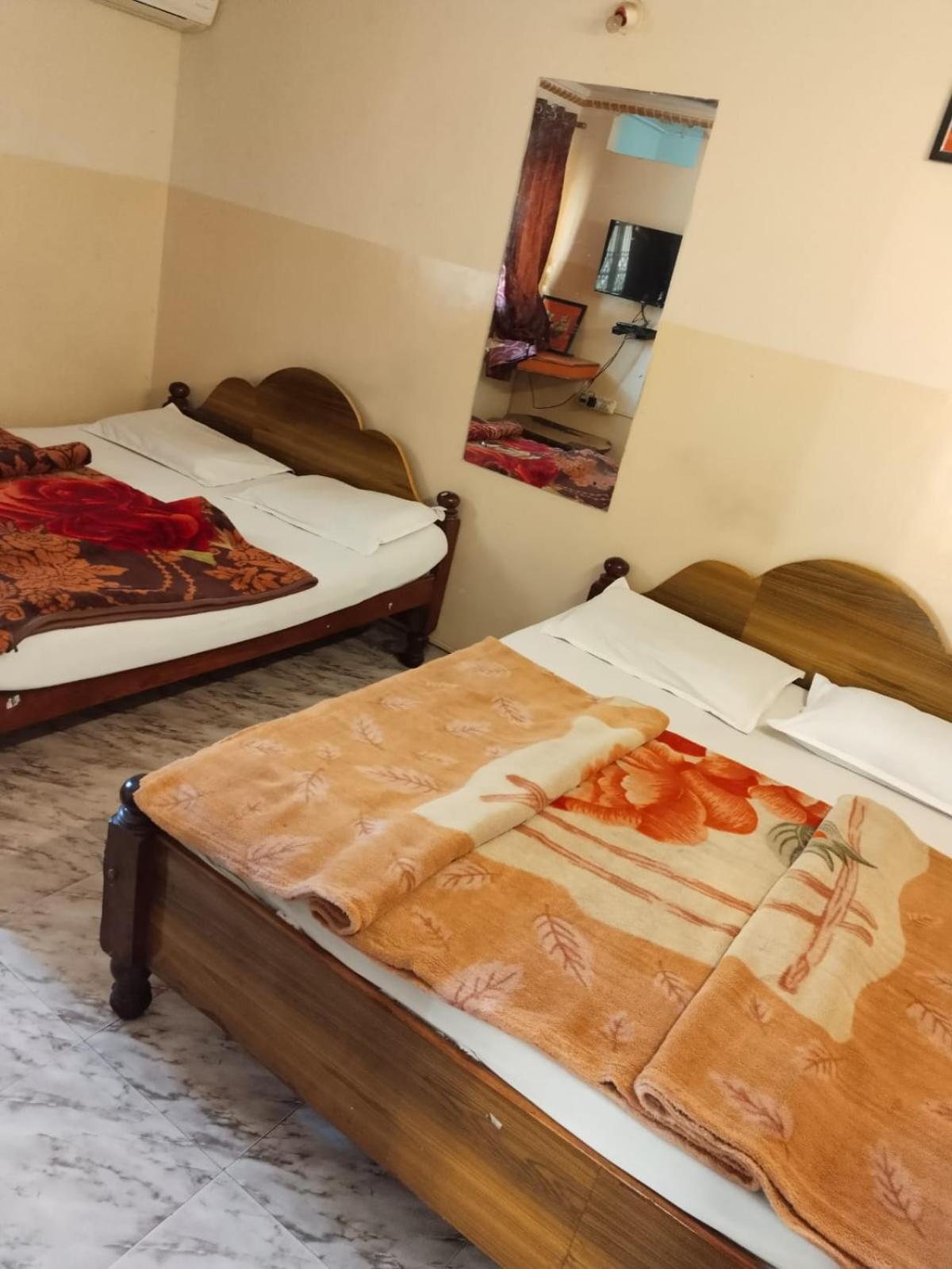 Nkf Residency Mysuru Hotell Exteriör bild