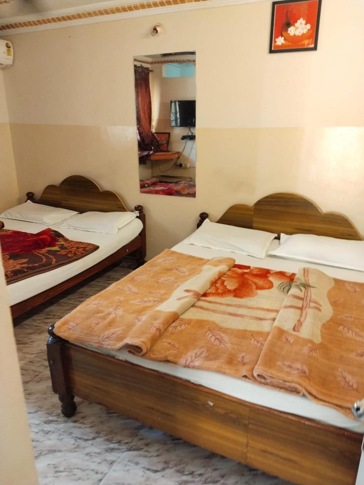 Nkf Residency Mysuru Hotell Exteriör bild